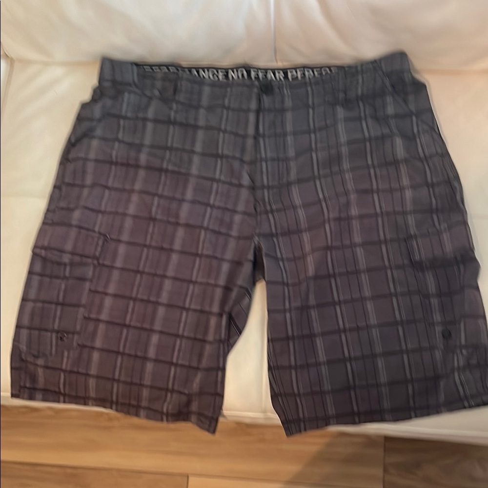 No Fear Gray Plaid Cargo Shorts